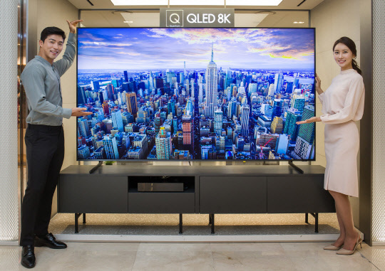삼성전자 QLED TV, OLED `톱5` 앞질렀다